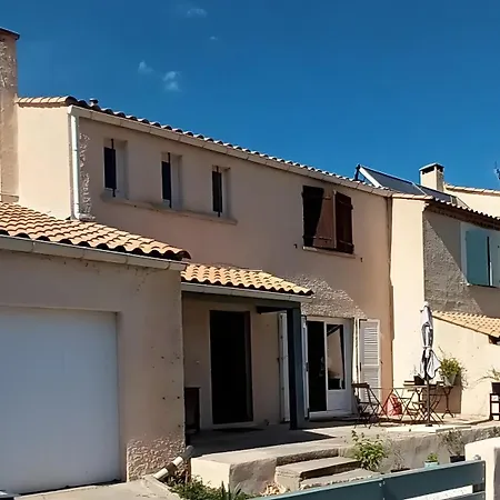 Les Pénates De Mélilotte Clermont-lʼHérault