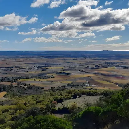 Les Penates De Melilotte Clermont-lʼHérault