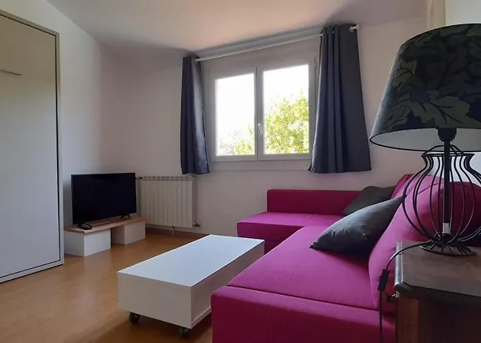 Les Penates De Melilotte Apartamento